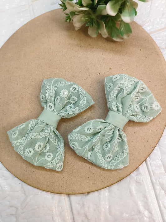 Green Grace Bow Clip